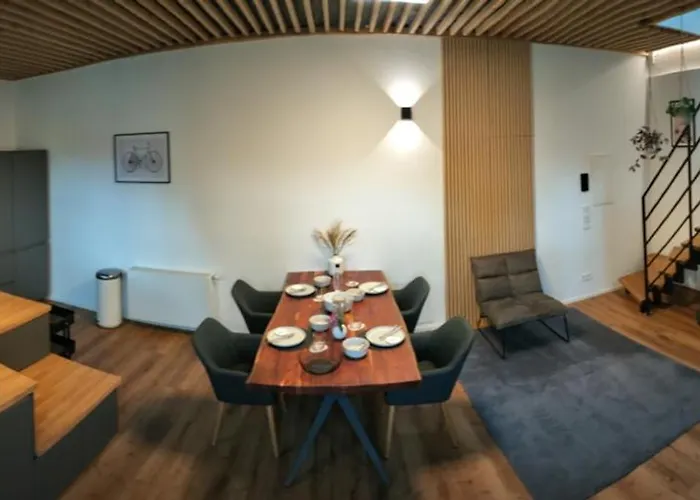 In Дом отдыха