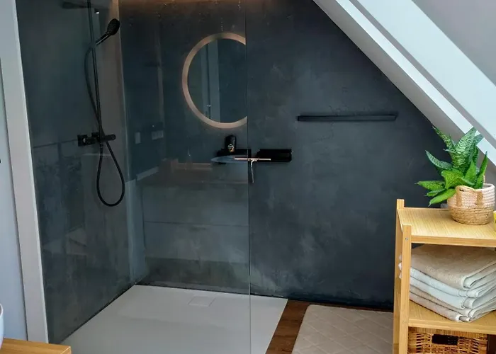 In Дом отдыха *