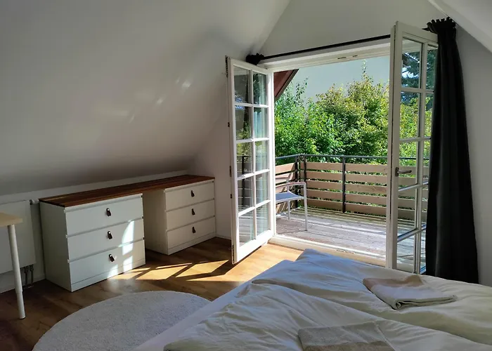 In Дом отдыха *