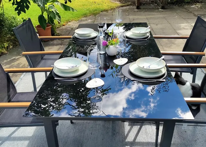 Дом отдыха In *